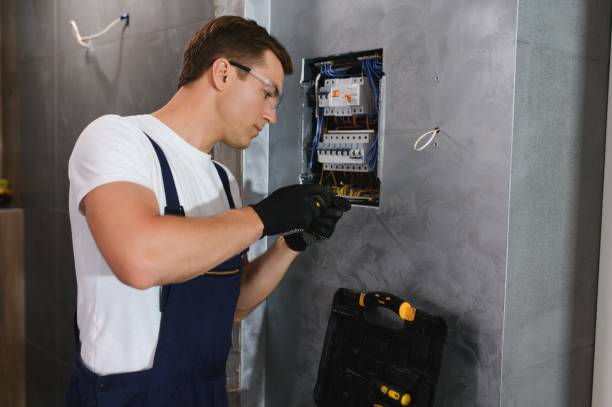 Best Licensed Electrician  in Moss Beach, CA